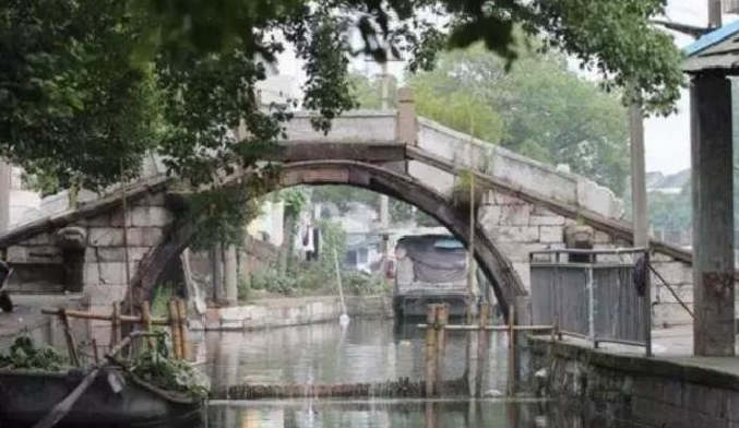 Qinglong Bridge